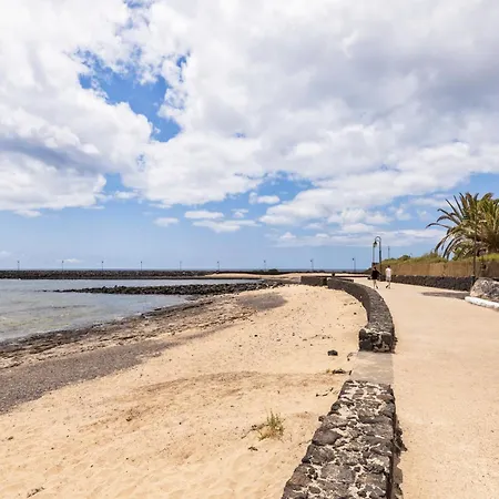 Home2book Bright & Pool, Appartement Costa Teguise