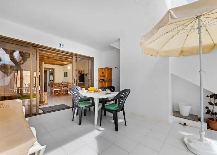 Home2book Bright & Pool, Apartman Costa Teguise