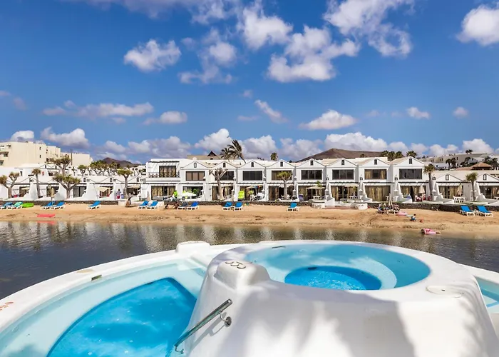 Apartman Home2book Bright & Pool, Costa Teguise